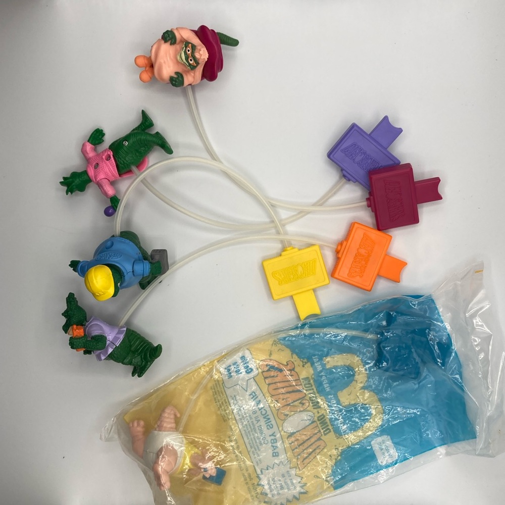 Vintage 1992 McDonald’s Happy Meal Toys DINOSAURS TV Show Disney, 5 toys